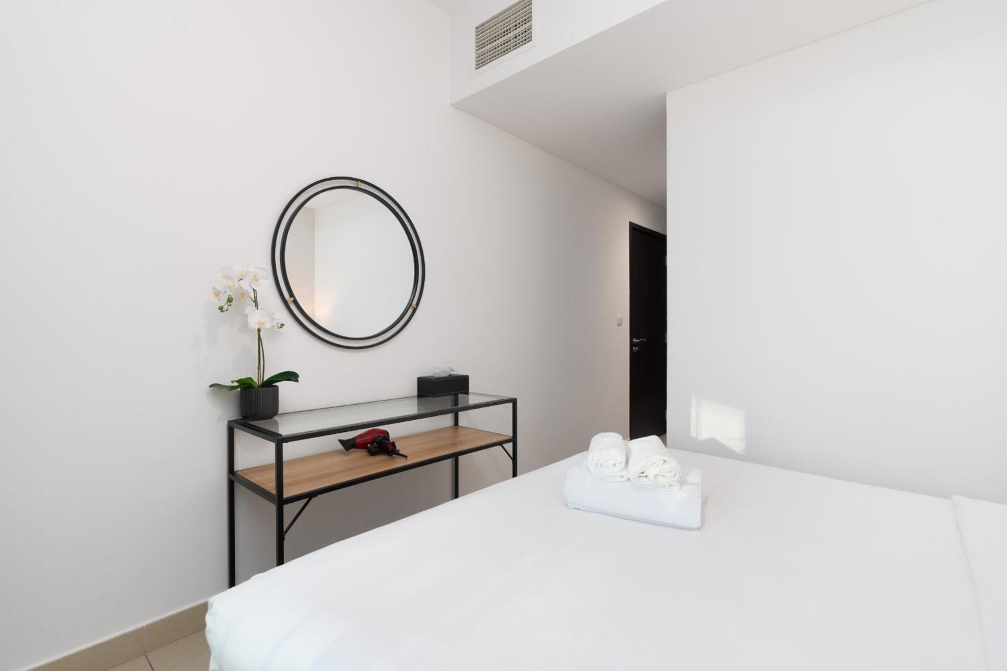 Luxury 2Br Downtown Apt With Burj Khalifa Views Dubai Exteriör bild